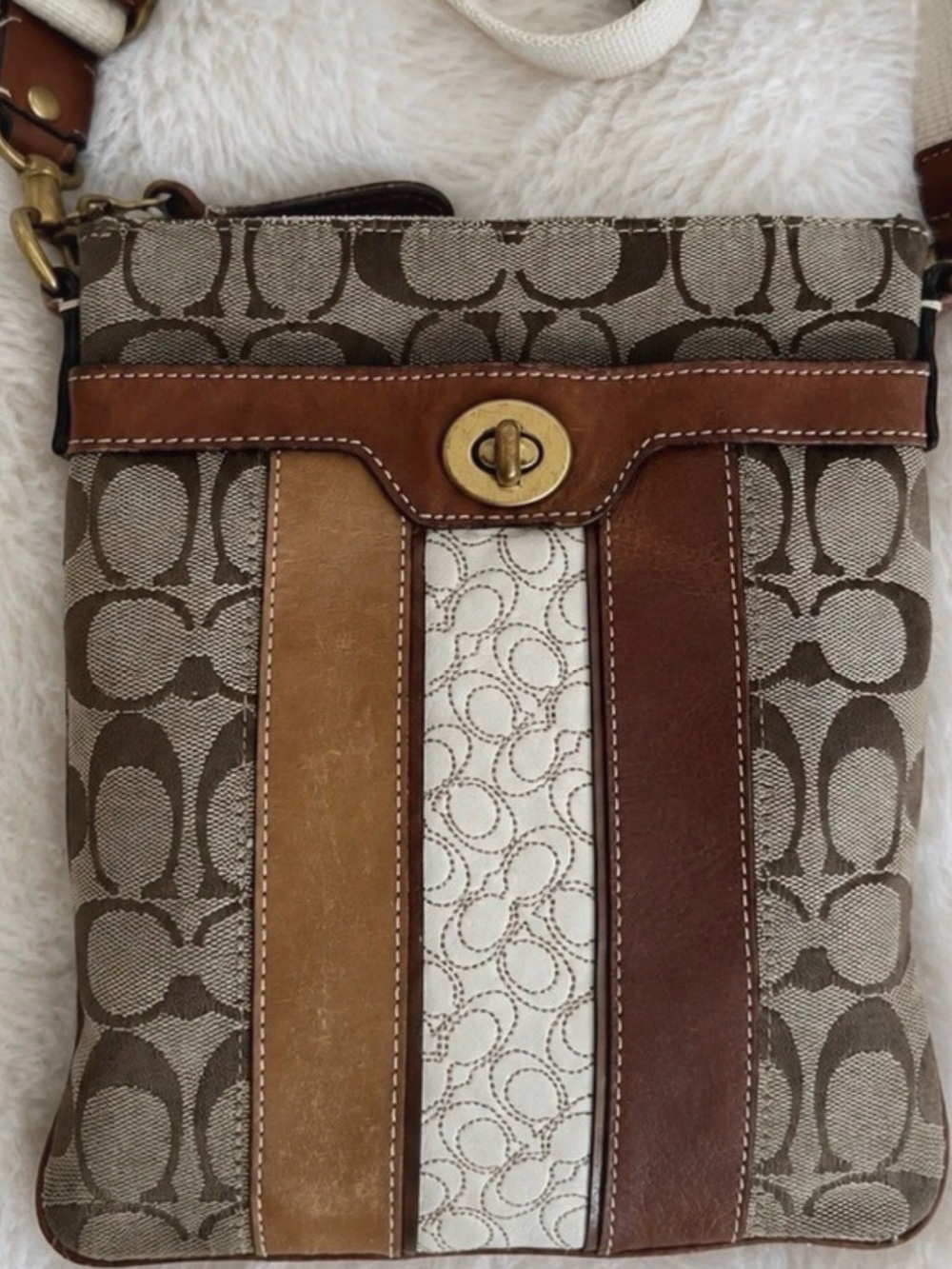 Vintage Coach Signature Crossbody in Brown/Tan/White